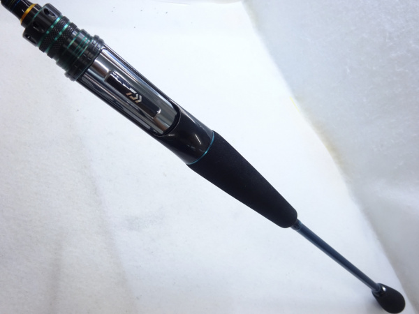 エメラルダスAGSN56XULB(01480375)